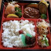 「明日の日替り弁当は「肉じゃがコロッケ」」