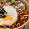 プルコギと焼キムチマヨ丼