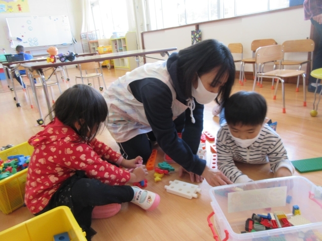 ブロックって楽しいね♡「ご入園おめでとうございます！」