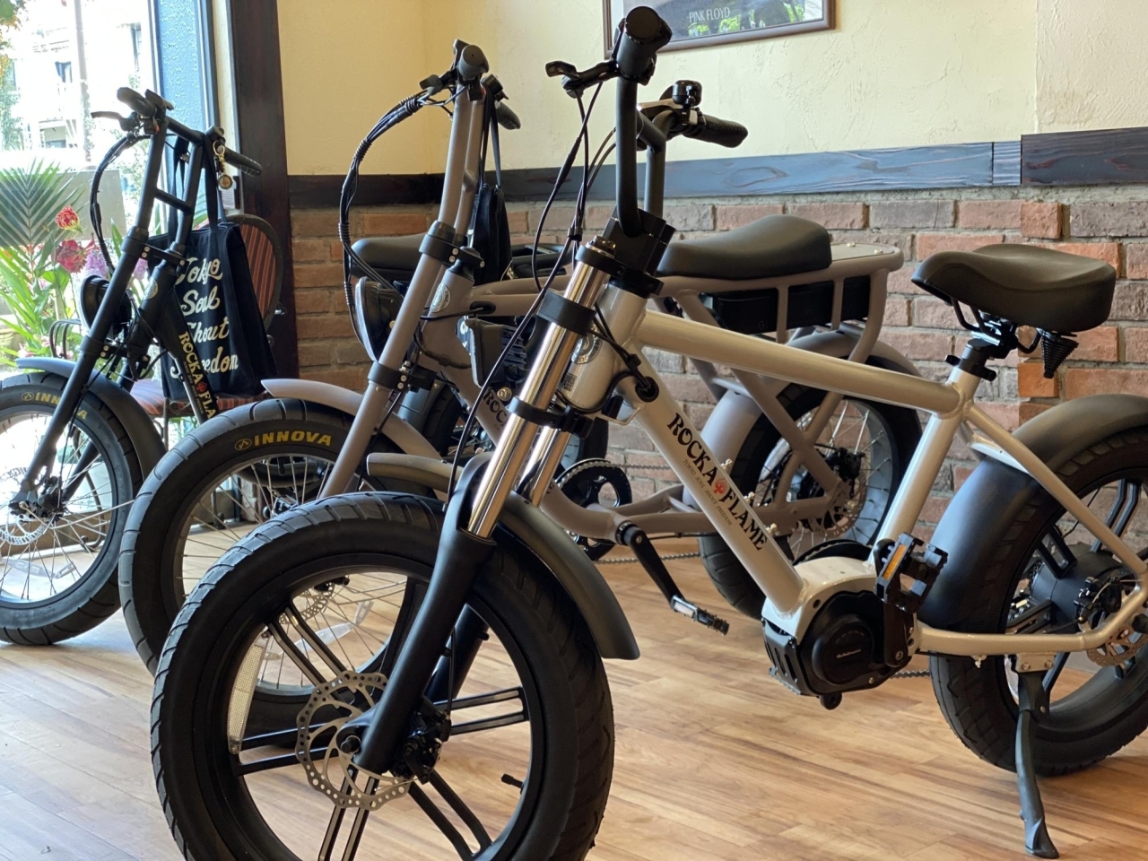 八日町にe-Bike専門店 ROCKA FLAME(ロカフレーム)がオープン 八日町にe-Bike専門店 ROCKA FLAME(ロカフレーム)がオープン