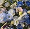 海がテーマのブルー系スタンド花 | タカオフラワーブティック 三成本店
