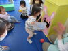 ボールをお口にポン「今日は「こあら組」がありました。」