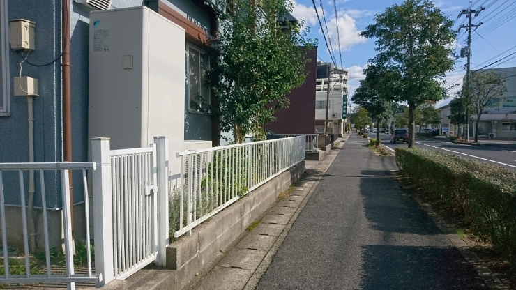 写真②：道路に面した人の通りが気になる庭でした「外構工事　松江市」