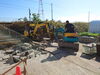 写真①既存のブロックの撤去作業中「基礎／車庫２：出雲市内の工事」