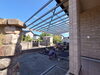コンクリート打設中です「『特注テラス屋根＋土間コンクリート』お仕事紹介❕❕🐴」