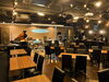 ダイニングバー52番街の店内「Swingin' Piano Trio "BTTOM'S UP!"」