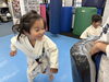 ミット打ちはみんなノリノリで♫「1/18(土)の稽古風景≪ 明石/空手/スポーツ/運動/幼児/小学生/お稽古/習い事≫　」
