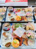 折詰弁当。刺身付　税込3,240円。「秋分の日は、折詰で家族と…」