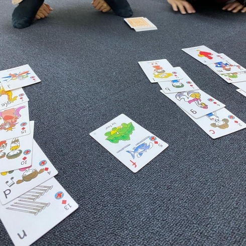 代名詞導入は、視覚にうったえる絵カードで♪「新年度　【伊丹の幼児・小学生・中学生指導塾　本物の国語・英語を学ぶ】」