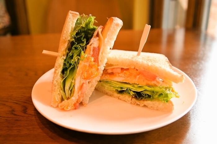 佐世保市塩浜町 Ohana cafe（オハナ・カフェ）のサンドイッチ