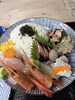 「【ちょうどいい海鮮丼】ネタ🐟の量は「ちょうど良くない」？✨衝撃の爆盛り✨の至福のひととき」