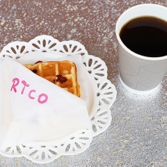 Waffle & Coffee Rico（ワッフルアンドコーヒーリコ）【中央区関屋下川原町】