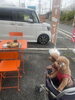 愛犬とのお出かけも。テラス席とお洒落な外観「チーズ香る大葉豚巻きとごちそう蒸籠蒸し」
