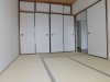 6帖の和室。収納もたっぷり。「ワンちゃんと暮らせるマンションです！」