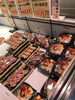マグロ屋の海鮮丼や巻き寿司　早く売れてしまいます「市場の朝市　西船橋駅徒歩1分のアンティークショップ」