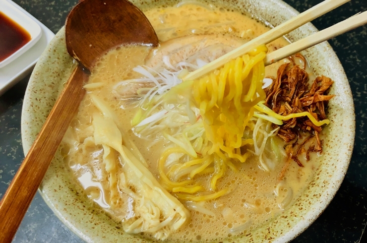 西区西野 麺や 春夏秋冬ーshiki シキ ー さんの濃厚でまろやかなごぼう味噌ラーメン 札幌市西区 手稲区のおすすめランチ特集 まいぷれ 札幌市 西区