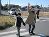 右・左・右🚦後ろまで確認して渡りましょう！「ばら組🌹最後の保育参観　親子交通安全教室👮」