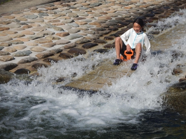 「水のすべり台、遊べるようになりました！！」