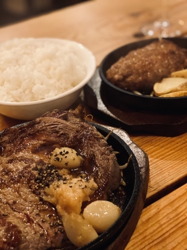 肉汁たっぷりのニンニクビタビタステーキ、うまうま！「使わなきゃもったいない！　Go To イートの週末のディナーで『超！』お得に活用♪」