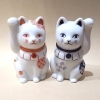 「招き猫（作製は一匹）」。右手か左手上げをご選択「【東京都中央区銀座で人気の習い事体験】8/10（土）8/11（日）楽しい１ＤＡＹレッスン開催情報❣」