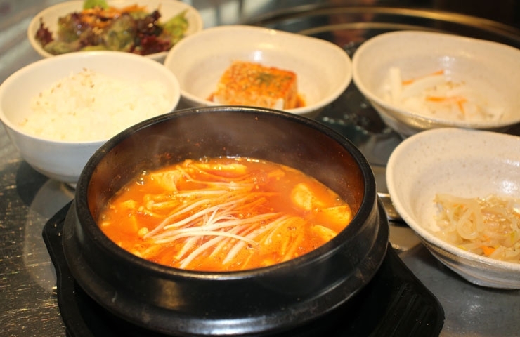 コリアンダイニングぽちゃ 本場韓国をまるごと召し上がれ 新潟市のおすすめランチ特集 まいぷれ 新潟市 コリアンダイニングぽちゃ 本場韓国をまるごと召し上がれ 新潟市のおすすめランチ特集 まいぷれ 新潟市