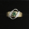 エメラルド金リング