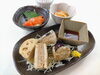 蓮根と茄子のはさみ揚げ「   ○・。＊　週替わりアザレアランチ　＊。・○」