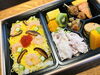 ちらし寿司と豚しゃぶ弁当。女性に人気☆「《期間限定 》お弁当のテイクアウト・配達も承ってます。」