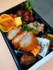 「お弁当　折詰め　♪」