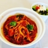 トマトソースパスタ