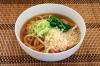 うどんは消化が良くエネルギーになりやすいです。「運動前の食事は「うどん」と「そば」どっちが良いの？  〜 目的別で変わるベストな選び方 〜」