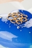バレンタインケーキ「💙 バレンタインに贈るさわやかなブルーのハートケーキ 💙」