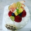 生クリームデコレーションケーキでお祝いを「世界に一つの記念日ケーキ🎂は当店にお任せください🎉　　【京阪牧野駅から徒歩4分】」