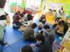 クリスマスツリー製作　①「今日は「パパと手型アート＆おしゃべり会」がありました！」