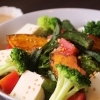 豆腐サラダ
