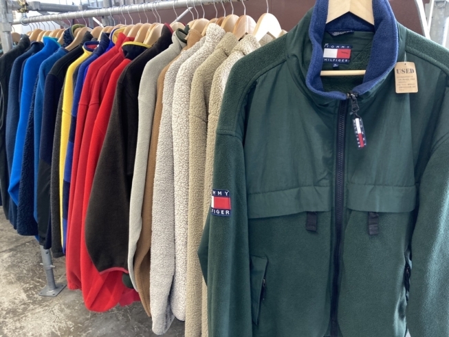 フリースジャケット「【秋・冬服入荷！】人気ブランドのベストやジャケットを紹介♪」