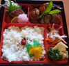 「明日の日替り弁当は豚しゃぶサラダ」