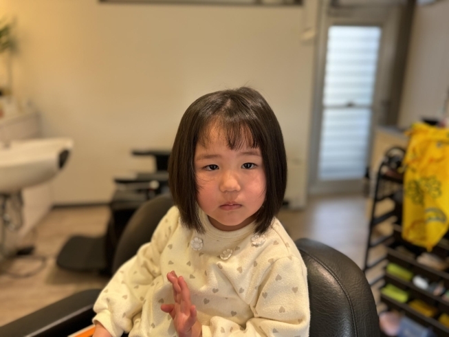 「First hair cut かわいい姉妹」