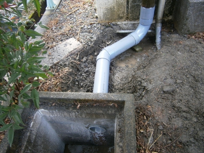 配管を交換しました。「大垣市内で、雨水配管の詰まり対応を行いました。」
